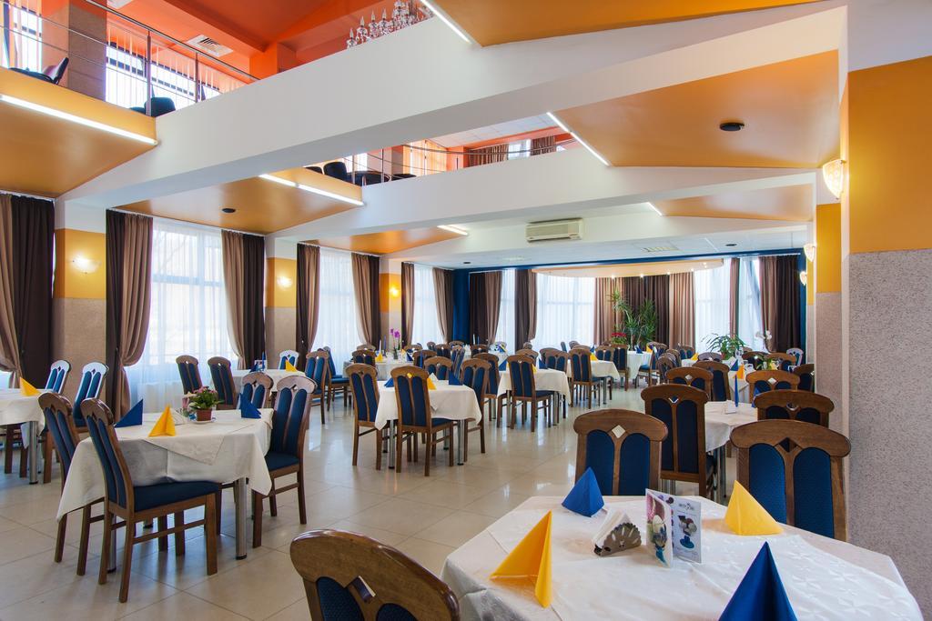 Motel Blue River Călimăneşti Exterior foto